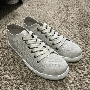 Marley Lilly Sneakers